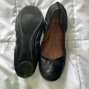 Lucky brand flats